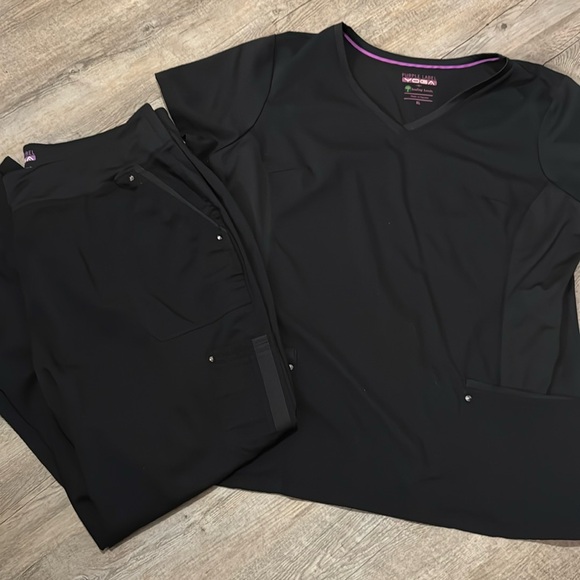 PURPLE LABEL YOGA BY HEALING HANDS SET BLACK Size: XL & 2X - Picture 3 of 7